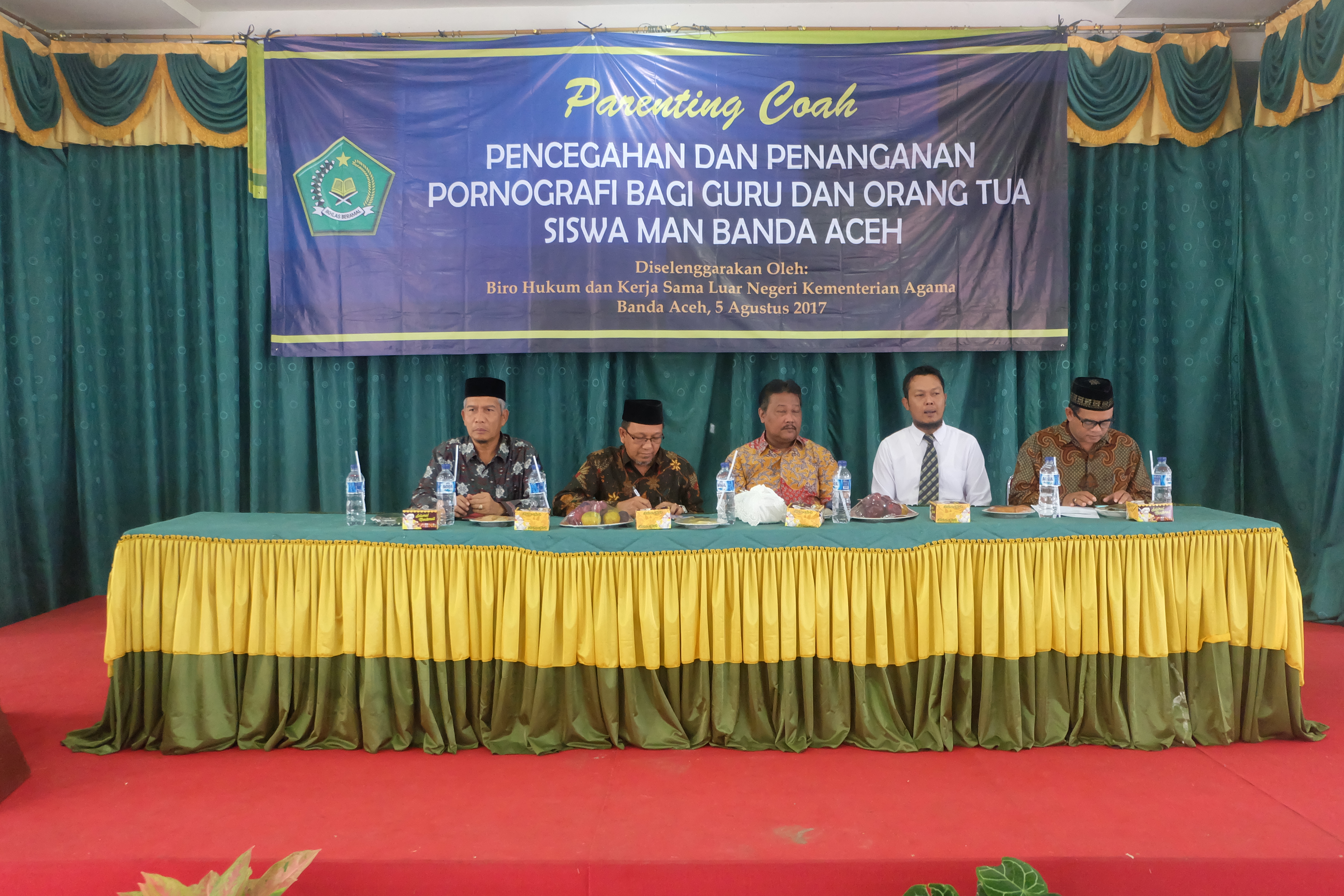 Parenting Coach: Pencegahan dan Penanganan Pornografi di lingkungan Madrasah Aliyah Negeri Kota Banda Aceh